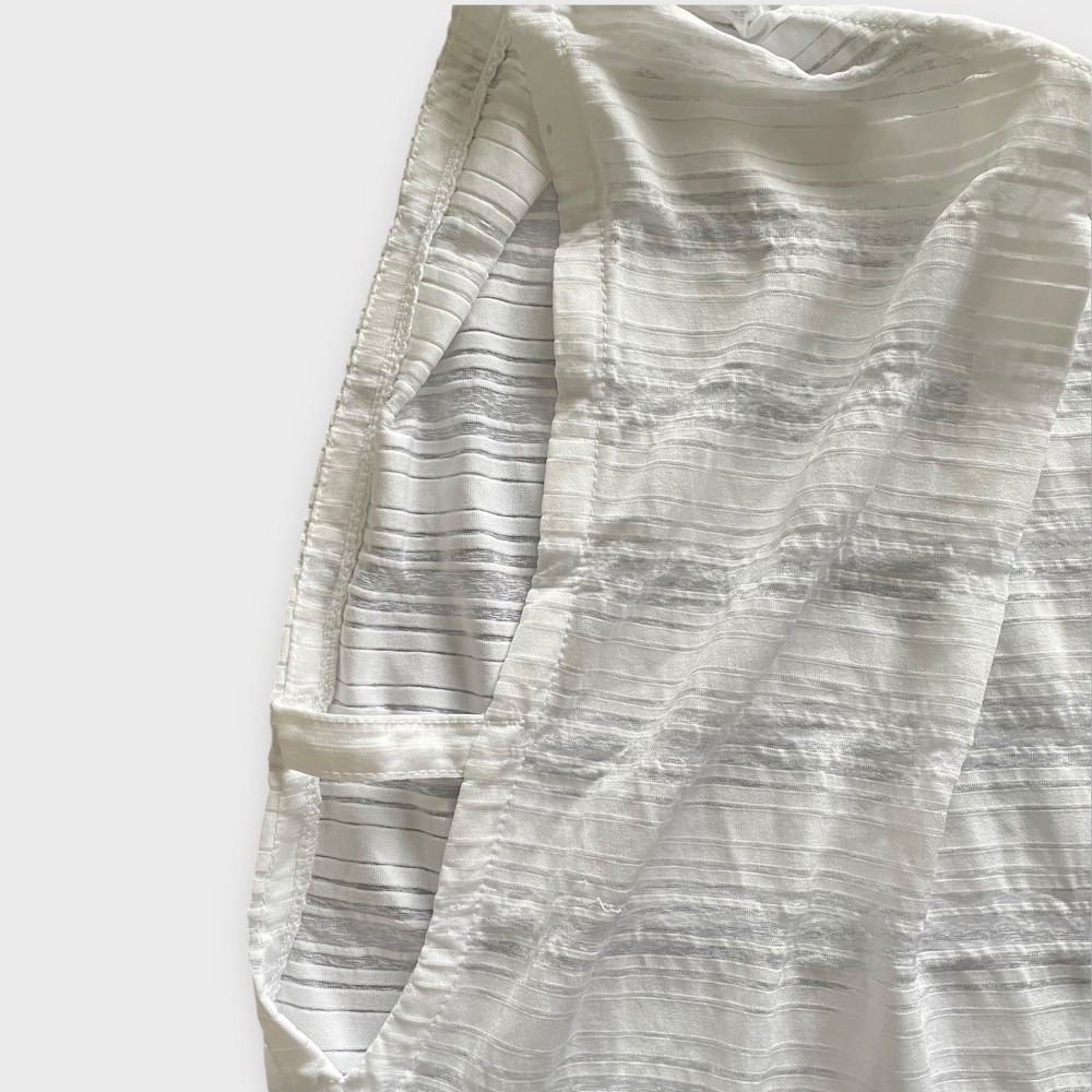 Athleta Floral Print Capri Leggings Illuminate White Top Crewneck Sweatshirt Set - Picture 9 of 16